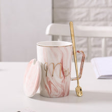 Load image into Gallery viewer, Gold flamingo mug